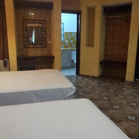 Alux Rooms Плая дел Кармен Екстериор снимка