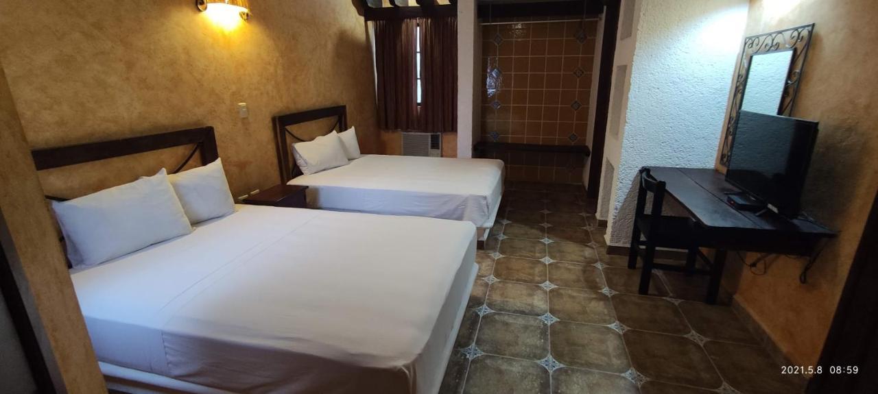 Alux Rooms Плая дел Кармен Екстериор снимка