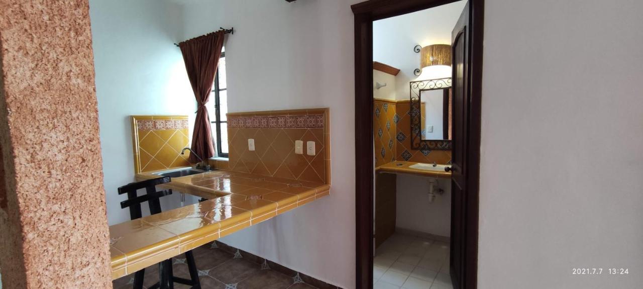 Alux Rooms Плая дел Кармен Екстериор снимка