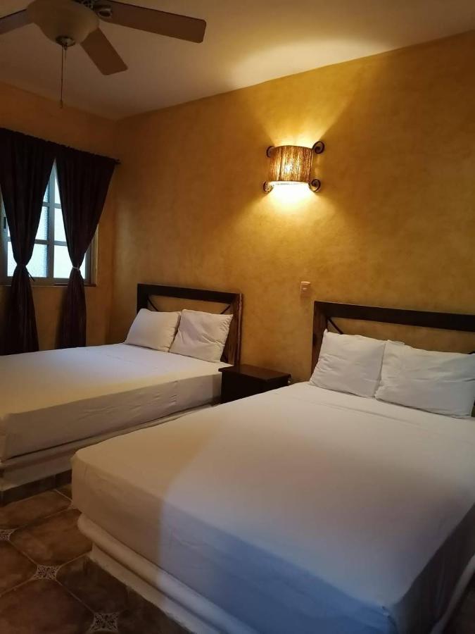 Alux Rooms Плая дел Кармен Екстериор снимка
