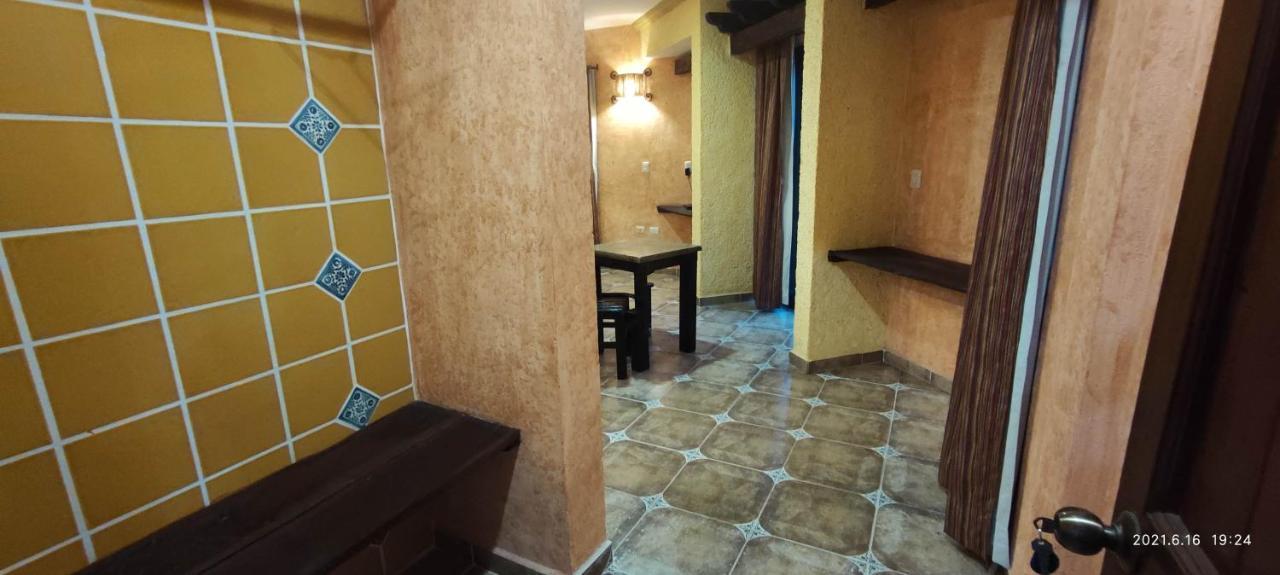 Alux Rooms Плая дел Кармен Екстериор снимка